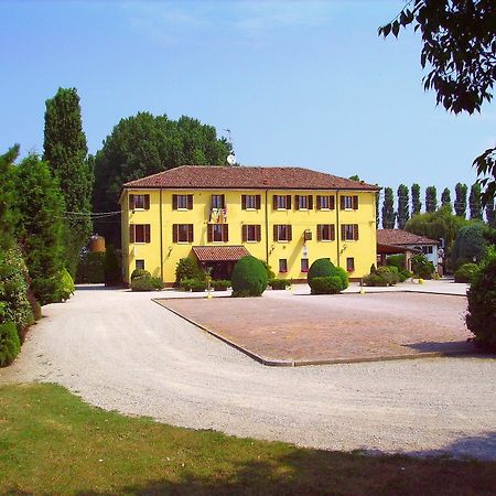 Hotel Antico Casale Vigarano Mainarda Ngoại thất bức ảnh