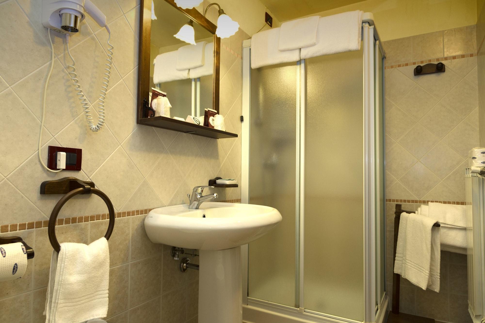 Hotel Antico Casale Vigarano Mainarda Ngoại thất bức ảnh