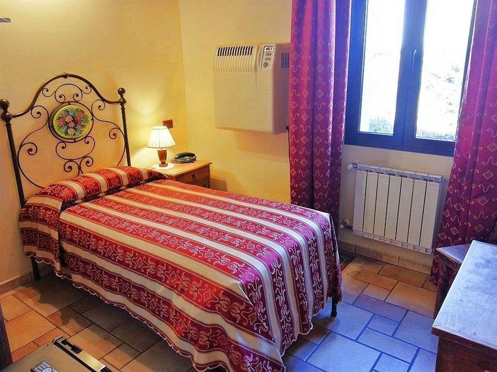 Hotel Antico Casale Vigarano Mainarda Ngoại thất bức ảnh