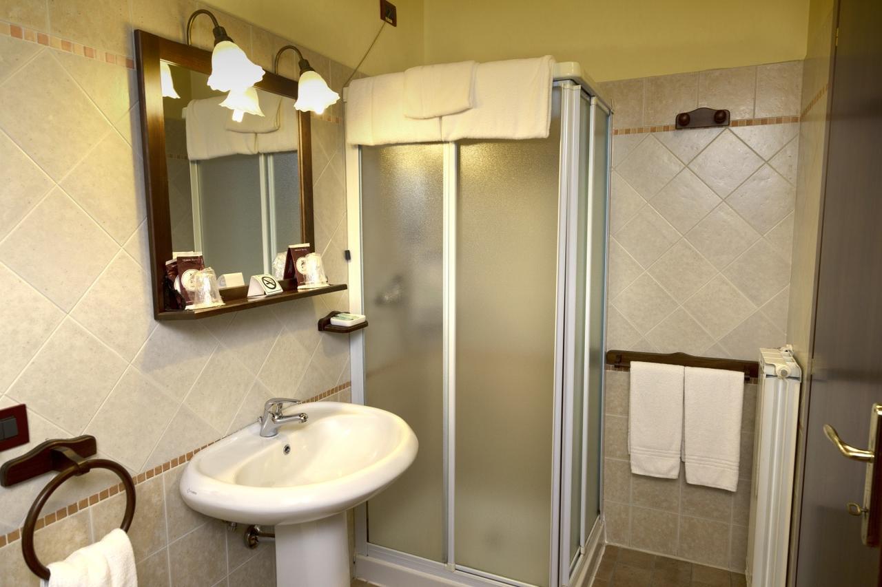 Hotel Antico Casale Vigarano Mainarda Ngoại thất bức ảnh