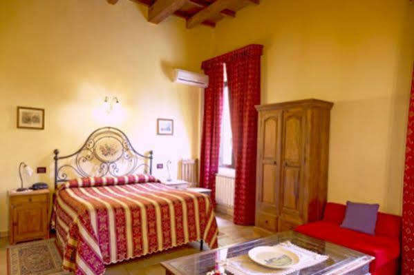 Hotel Antico Casale Vigarano Mainarda Ngoại thất bức ảnh